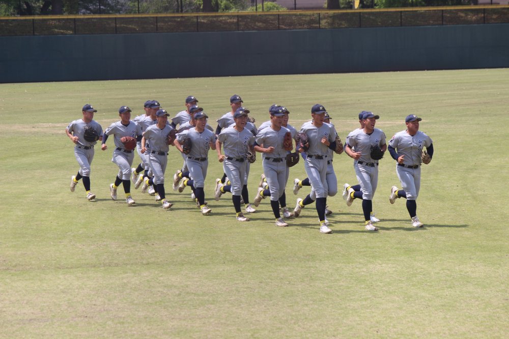 長内投手が春日部工業打線をシャットアウト！