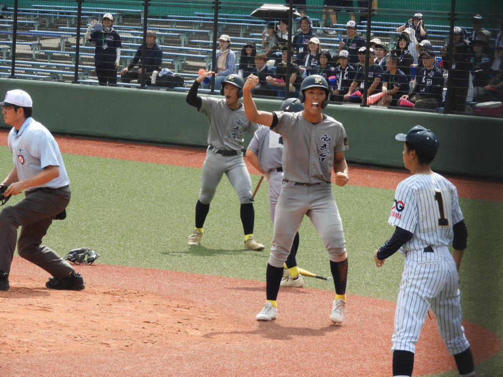 ０－４からの逆転で、細田学園にコールド勝ち！