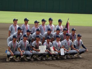 幾度となく阻まれた山村学園に勝利し、創部初の優勝！！！